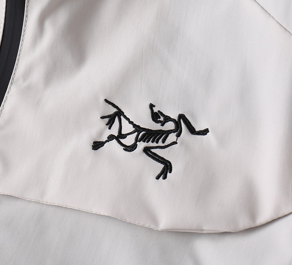 ブランドジャケット素材ディテール